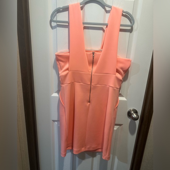 Coral V-Neck Sleeveless Mini Dress - Picture 4 of 5
